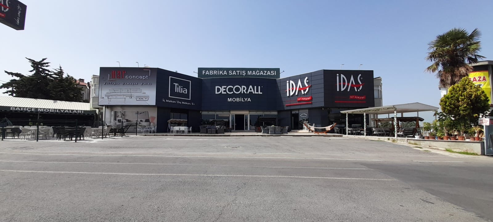 Silivri Bahçe Mobilyaları Decorall'de.