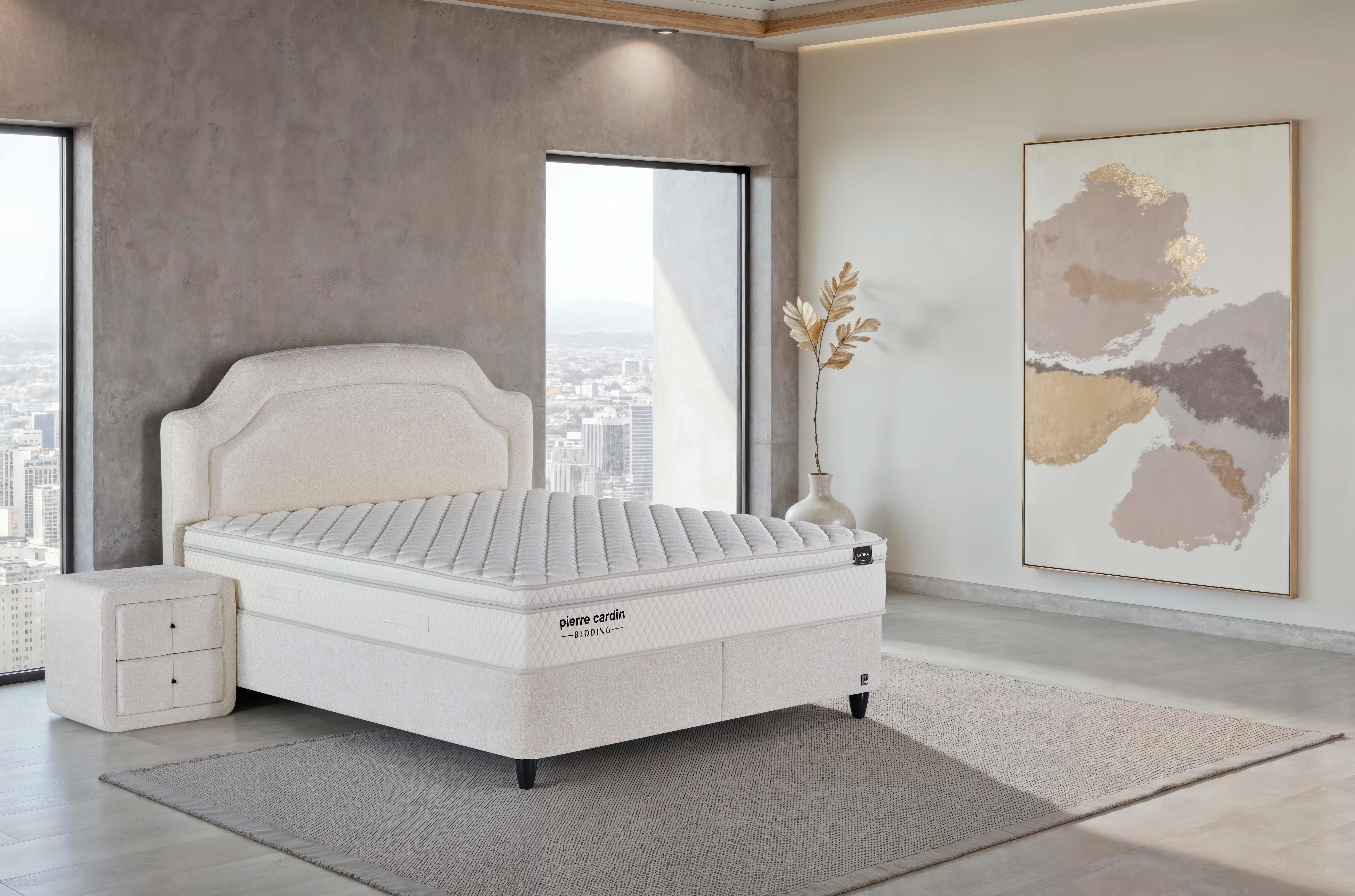 Pierre Cardin Latina Yatak Baza Başlık Seti